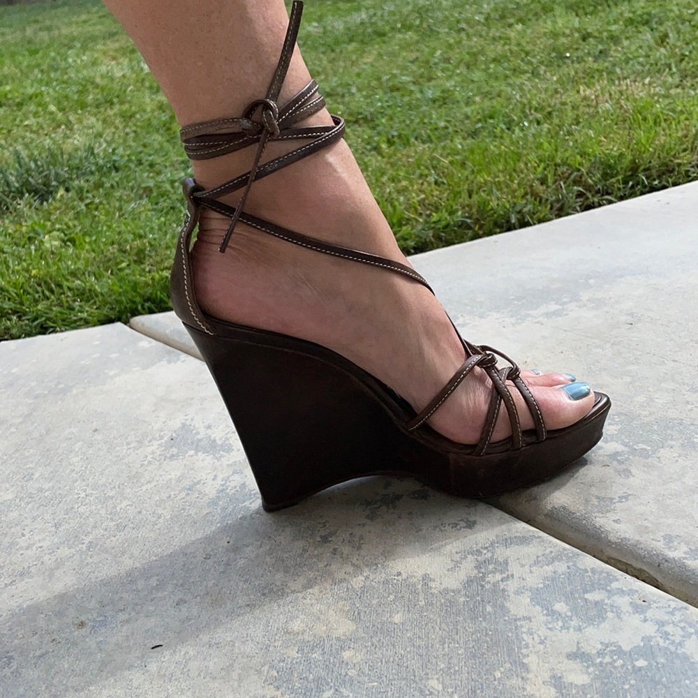 Yves Saint Laurent Wedges